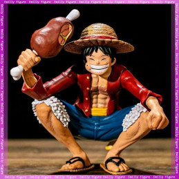 Figure Luffy meat eating